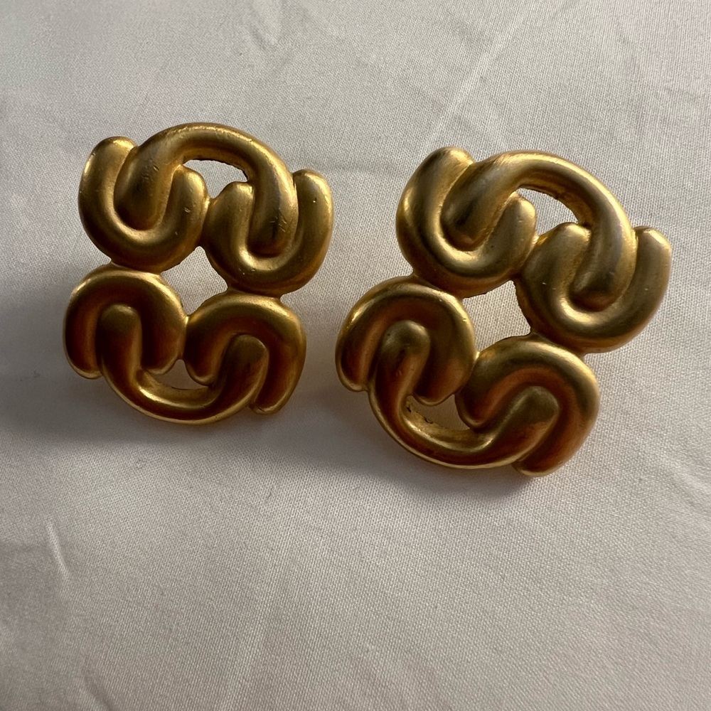 Vintage Matte Brushed Gold Anne Klein Fashion Earrings